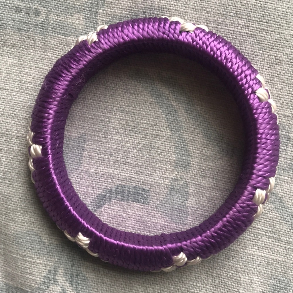 Purple threaded bracelet - Picture 2 of 4